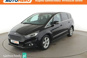 Ford S-Max Minivan 2018
