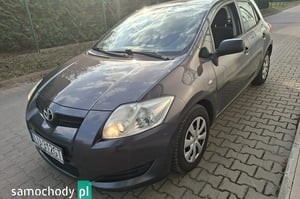 Toyota Auris Hatchback 2010