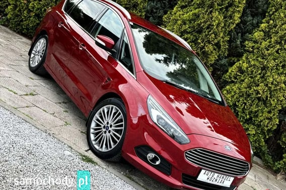 Ford S-Max Minivan 2015