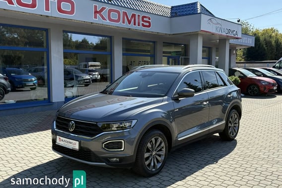 Volkswagen T-Roc SUV 2021