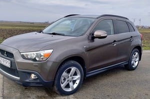 Mitsubishi ASX SUV 2010