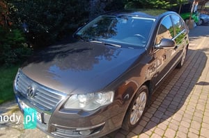 Volkswagen Passat Sedan 2010