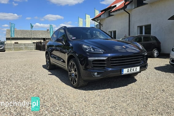 Porsche Cayenne SUV 2015