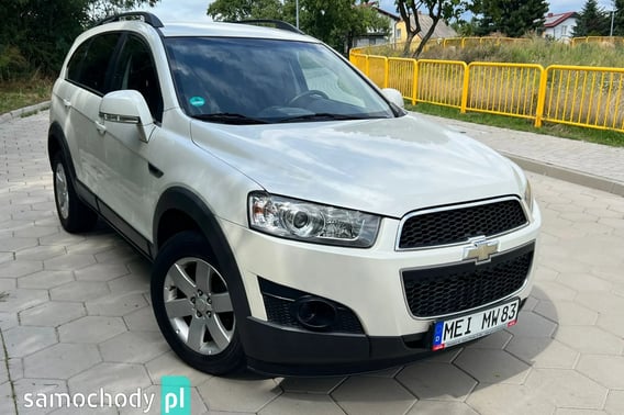 Chevrolet Captiva SUV 2011