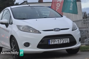 Ford Fiesta Crossover 2011