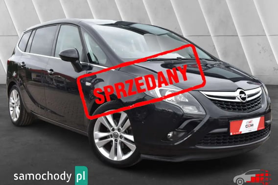 Opel Zafira Minivan 2012