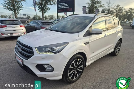 Ford Kuga SUV 2017