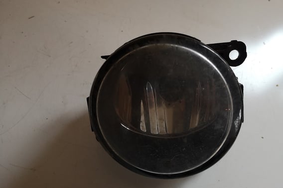 FORD FOCUS MK3 HALOGEN PRAWY 89208441