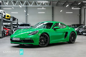 Porsche 718 Coupe 2023