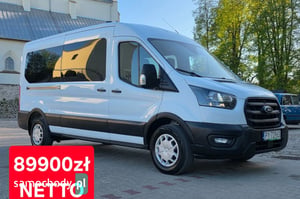 Ford Transit Minivan 2023