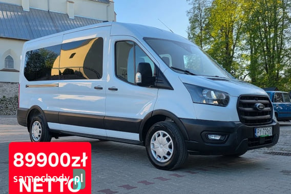 Ford Transit Minivan 2023