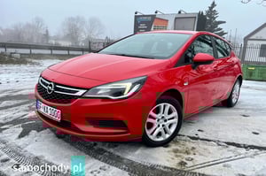 Opel Astra Hatchback 2016