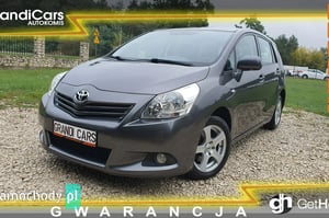 Toyota Verso Minivan 2011