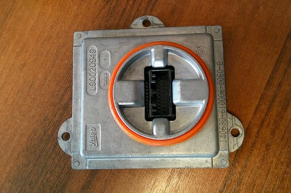 FORD KUGA MK2 PRZETWORNICA MODUŁ LAMPY LED CV4413B626AA