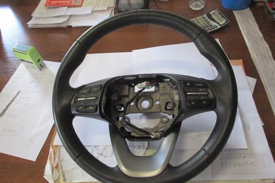 HYUNDAI KONA KIEROWNICA SKÓRA OE 96720-j9620