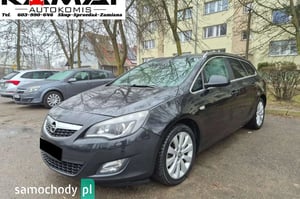 Opel Astra Kombi 2012