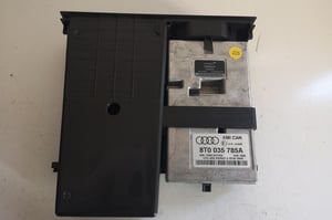 AUDI A4 B8 LIFT MODUŁ CZYTNIK INTERFACE MEDIA-IN 8T0035785A