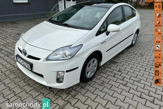 Toyota Prius Hatchback 2011