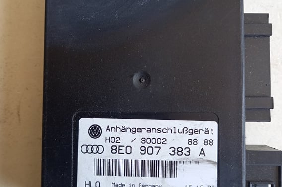 VW TOUAREG I 7L MODUŁ HAKA 8E0907383A