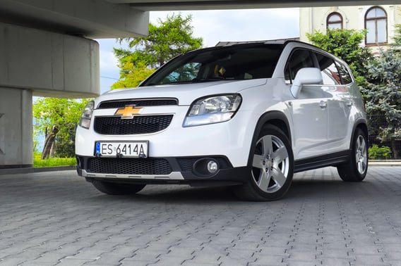 Chevrolet Orlando SUV 2012