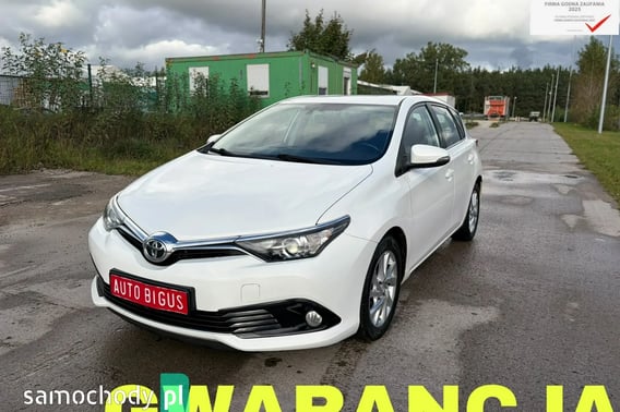 Toyota Auris Hatchback 2016