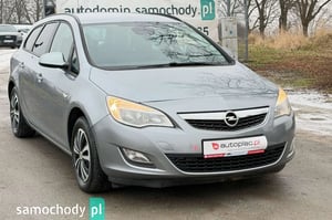 Opel Astra Kombi 2011