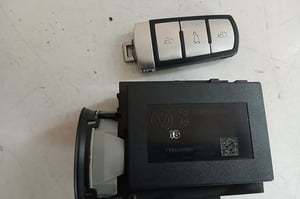 VW PASSAT B7 STACYJKA Z KLUCZYKIEM 3C0905843AA