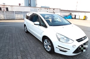 Ford S-Max Minivan 2013