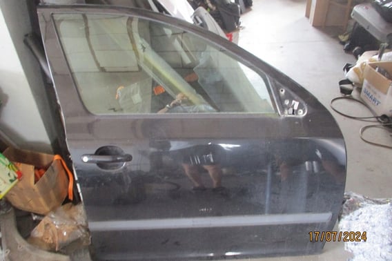 SKODA OCTAVIA II DRZWI PRZÓD/TYŁ PRAWE/LEWE LF9R