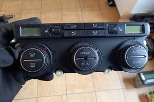 VW GOLF V PLUS PANEL NAWIEWU I KLIMATYZACJI 1K0907044BJ