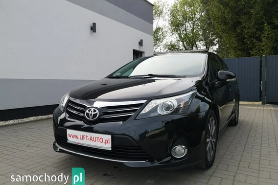 Toyota Avensis Sedan 2012