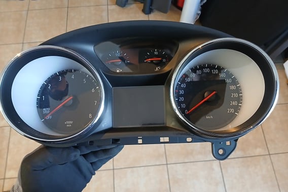 OPEL ASTRA K LICZNIK 39187106 1.0 TURBO EUROPA