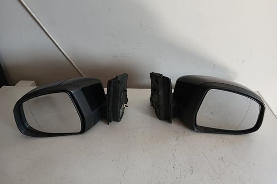 FORD FOCUS MK3 LIFT LUSTERKO LEWE 6 PIN FF EUROPA.