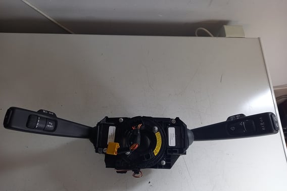 VOLVO XC60 I LIFT PRZEŁĄCZNIK ZESPOLONY 31343662