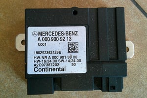MERCEDES W447 MODUŁ POMPY PALIWA A0009009213