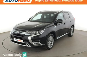 Mitsubishi Outlander SUV 2020