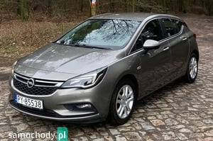 Opel Astra Hatchback 2016
