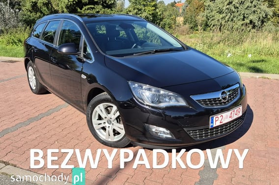 Opel Astra Kombi 2011