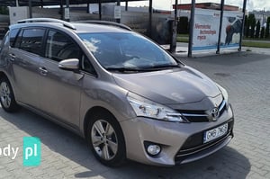 Toyota Verso Minivan 2015