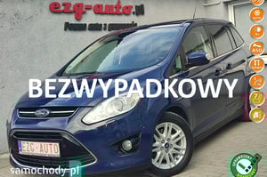 Ford C-Max Minivan 2013