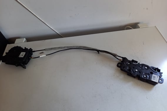 BMW X5 F15 ZAMEK KLAPY DOCIĄG 163672-10