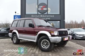 Mitsubishi Pajero SUV 1993