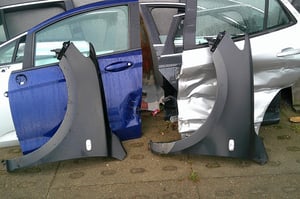 HYUNDAI SANTA FE II BŁOTNIK PRZÓD LEWY