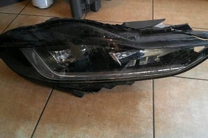 JAGUAR XE X760 LIFT LAMPA PRZÓD PRAWA LX73-13W029-EC