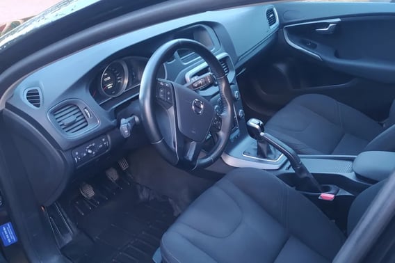 Volvo V40 Hatchback 2016