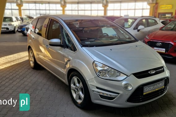 Ford S-Max Van 2010