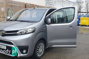 Toyota ProAce Minivan 2022