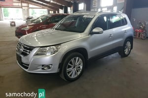 Volkswagen Tiguan SUV 2012