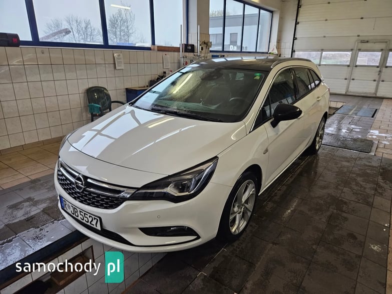 Opel Astra 1.6 CDTI