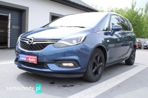 Opel Zafira Minivan 2017